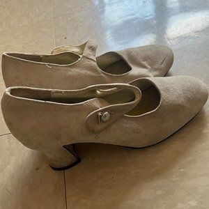 Vintage Previa Strapped 2 inch Heels (size 6.5)